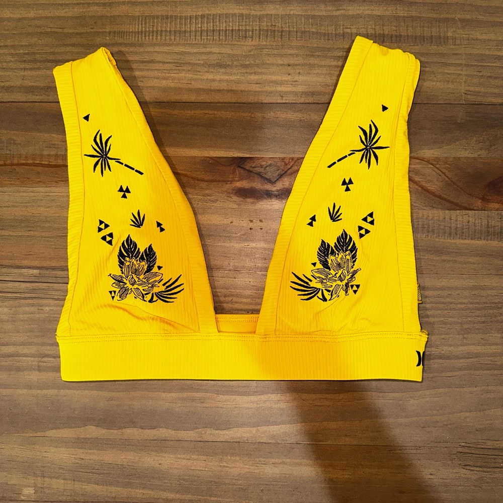 Hurley Bikini Top!